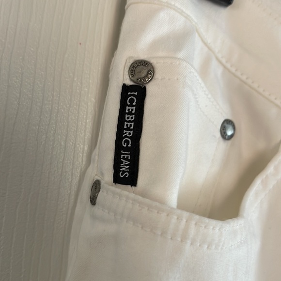 Vintage Iceberg Jeans - Picture 3 of 9